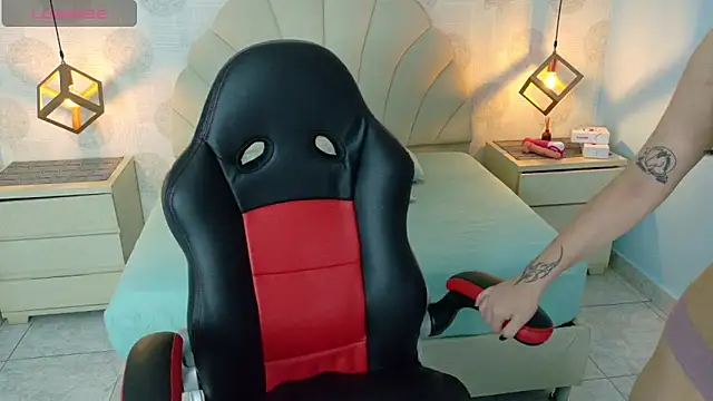 AIXATRISTA1 online show from 01-13-26, 07:41