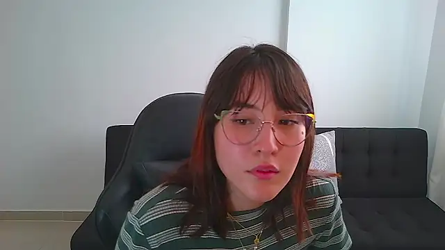 Yulienneg online show from 03-09-26, 08:24