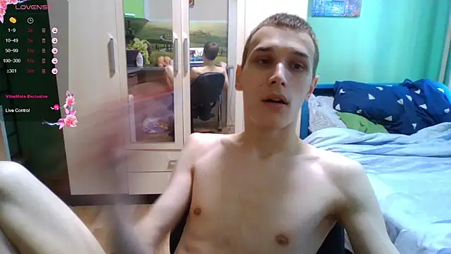 your   honeyy online show from 04-11-26, 07:02