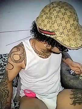 Snapshot of marko_blaze chatting on 10-12-25, 12:31 marko blaze online show from 10-12-25, 12:31