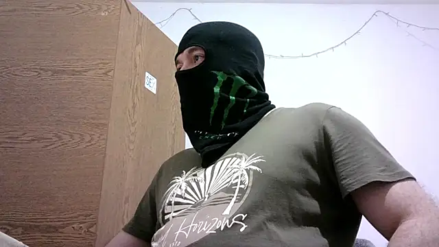 Snapshot of Black_Scorpion91 chatting on 10-18-25, 05:03 Black Scorpion91 online show from 10-18-25, 05:03