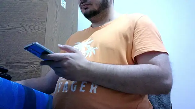 Snapshot of Black_Scorpion91 chatting on 12-17-25, 06:14 Black Scorpion91 online show from 12-17-25, 06:14