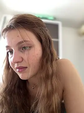 Emaline Fane online show from 02-26-26, 01:54