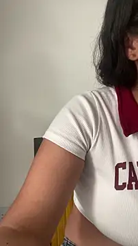 Snapshot of Mia_garcia28 chatting on 02-11-26, 05:18 Mia garcia28 online show from 02-11-26, 05:18