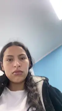 Snapshot of Mia_garcia28 chatting on 02-28-26, 07:15 Mia garcia28 online show from 02-28-26, 07:15