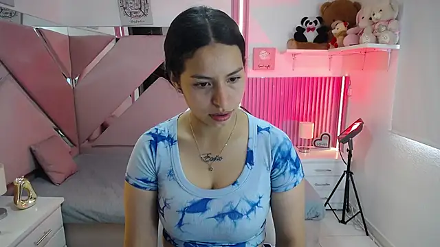 Snapshot of Mia_garcia28 chatting on 06-06-26, 01:49 Mia garcia28 online show from 06-06-26, 01:49