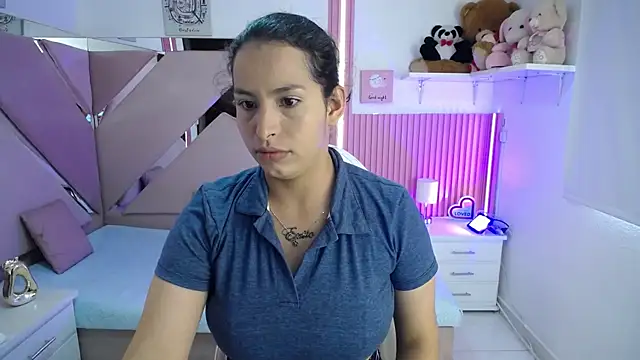 Snapshot of Mia_garcia28 chatting on 07-14-26, 08:03 Mia garcia28 online show from 07-14-26, 08:03
