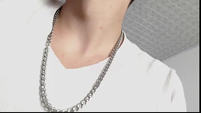 Snapshot of Sweet_paradisex chatting on 09-26-25, 10:52 Sweet paradisex online show from 09-26-25, 10:52