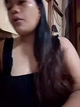 Snapshot of sun_kiss_soul chatting on 02-16-26, 10:28 sun kiss soul online show from 02-16-26, 10:28