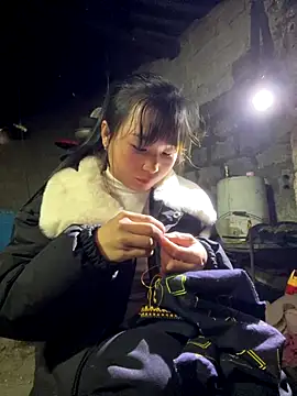 Sunyinn online show from 12-16-25, 02:27