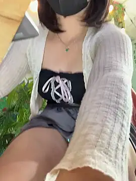 Bonnie-2k online show from 03-17-26, 05:55