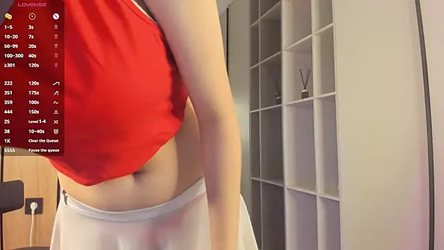 Xonalenei online show from 10-20-25, 08:09