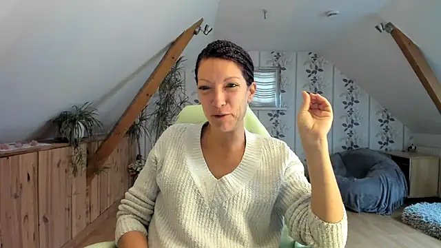 Axunamun online show from 11-18-25, 08:08