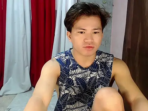 Snapshot of Mackycums chatting on 07-20-26, 12:36 Mackycums online show from 07-20-26, 12:36