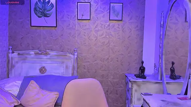 Dali collin online show from 04-16-26, 01:12