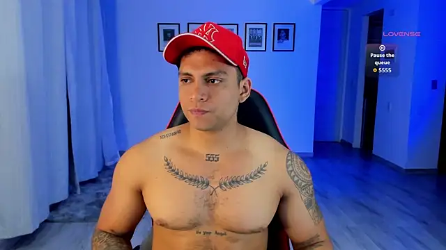 Nicolasmontoya16 online show from 11-04-25, 04:00