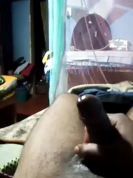 Snapshot of m11a2f3a4z5 chatting on 03-07-26, 01:30 m11a2f3a4z5 online show from 03-07-26, 01:30