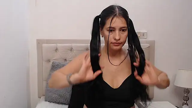 Taliana21 online show from 06-10-26, 10:52