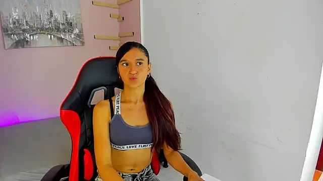Snapshot of maraiah_petit chatting on 09-26-25, 06:34 maraiah petit online show from 09-26-25, 06:34