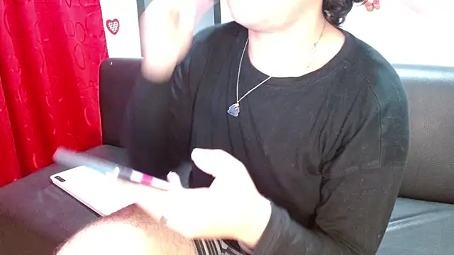 Lady Evelynn online show from 12-15-25, 11:42