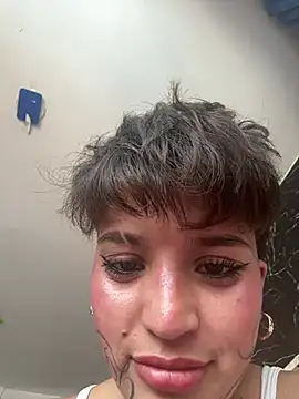 DayanaDG online show from 04-12-26, 04:01