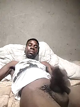 Snapshot of fakazasak chatting on 12-20-25, 07:54 fakazasak online show from 12-20-25, 07:54