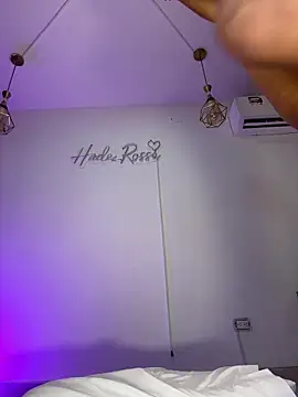 Snapshot of hade_rosse chatting on 06-30-26, 04:19 hade rosse online show from 06-30-26, 04:19