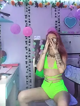 Snapshot of Purple2StayThnxx chatting on 10-22-25, 03:18 Purple2StayThnxx online show from 10-22-25, 03:18