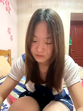 Snapshot of CoCo-s chatting on 11-09-25, 05:55 CoCo-s online show from 11-09-25, 05:55