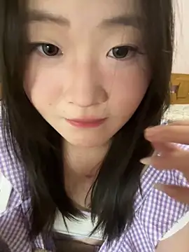 Snapshot of CoCo-s chatting on 12-14-25, 06:56 CoCo-s online show from 12-14-25, 06:56