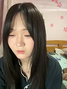 Snapshot of CoCo-s chatting on 02-14-26, 04:15 CoCo-s online show from 02-14-26, 04:15