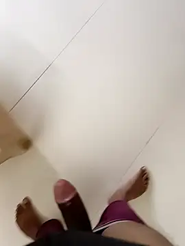 Snapshot of twpatil chatting on 11-19-25, 08:58 twpatil online show from 11-19-25, 08:58