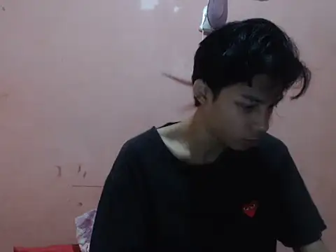 Snapshot of Kyoshi_19 chatting on 10-06-25, 06:11 Kyoshi 19 online show from 10-06-25, 06:11