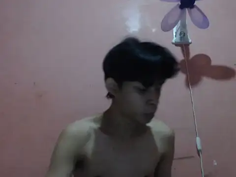 Snapshot of Kyoshi_19 chatting on 11-16-25, 11:16 Kyoshi 19 online show from 11-16-25, 11:16