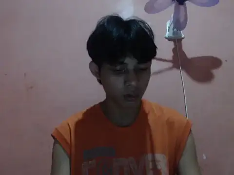 Snapshot of Kyoshi_19 chatting on 11-18-25, 10:52 Kyoshi 19 online show from 11-18-25, 10:52