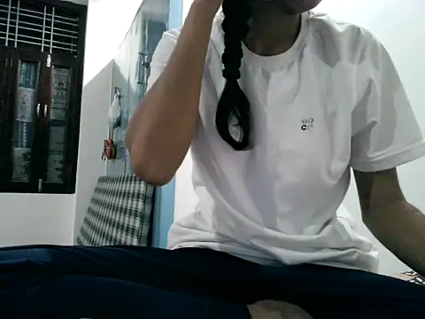 Snapshot of Aarohi_An chatting on 09-24-25, 04:32 Aarohi An online show from 09-24-25, 04:32