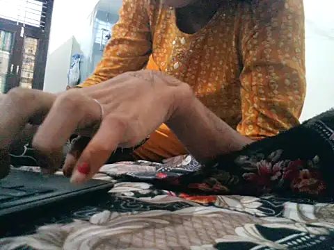 Snapshot of Aarohi_An chatting on 10-26-25, 11:16 Aarohi An online show from 10-26-25, 11:16