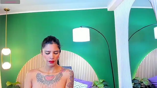 milavega  online show from 04-22-26, 02:29