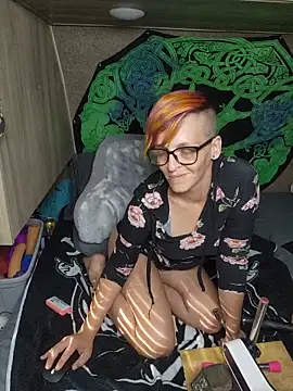amymatthews92 online show from 06-06-26, 10:36