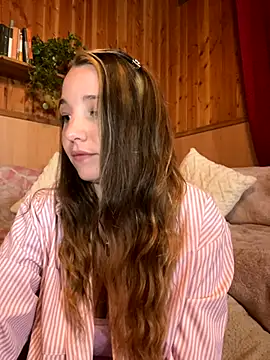 Snapshot of sashapulse chatting on 10-08-25, 11:35 sashapulse online show from 10-08-25, 11:35