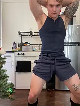 Snapshot of King_Kev_ chatting on 11-13-25, 05:23 King Kev online show from 11-13-25, 05:23