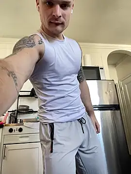 Snapshot of King_Kev_ chatting on 06-15-26, 04:53 King Kev online show from 06-15-26, 04:53