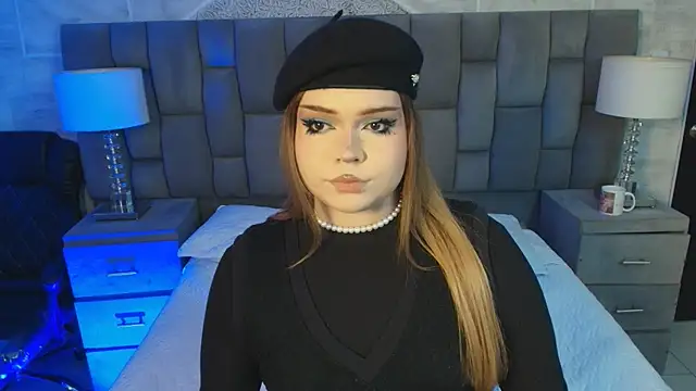 Maxxxine1 online show from 11-02-25, 09:00