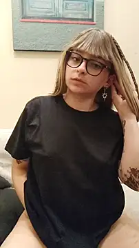 Aurora blaack online show from 12-03-25, 04:42