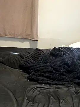 Snapshot of SeccySerena chatting on 11-24-25, 06:29 SeccySerena online show from 11-24-25, 06:29