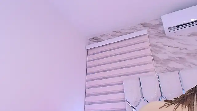 Snapshot of cataleya_ebony_ chatting on 11-22-25, 03:16 cataleya ebony online show from 11-22-25, 03:16