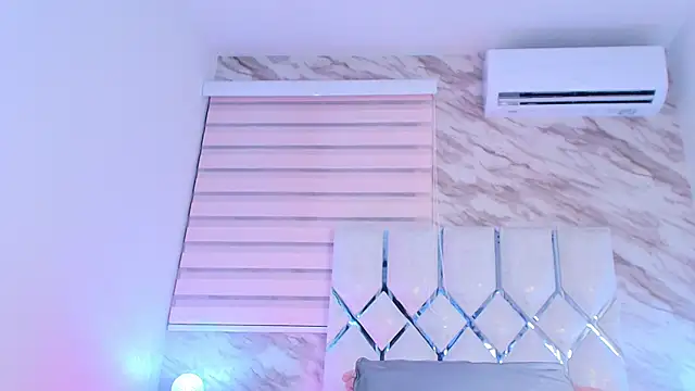 Snapshot of cataleya_ebony_ chatting on 12-04-25, 03:05 cataleya ebony online show from 12-04-25, 03:05