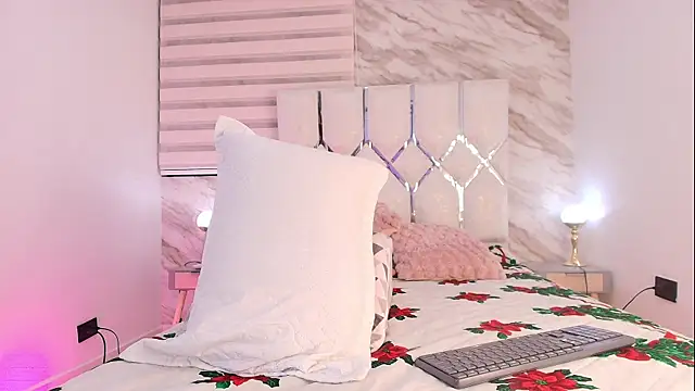 cataleya ebony  online show from 12-17-25, 03:12