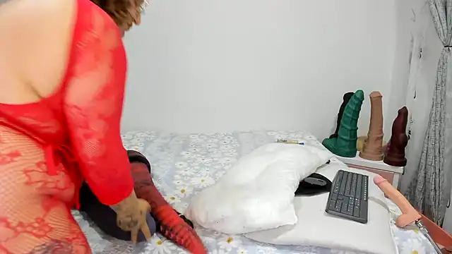 charlloteevans X online show from 04-18-26, 01:31