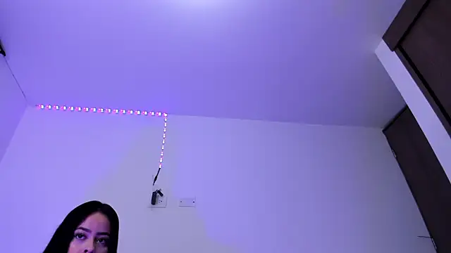 Renata reyes11 online show from 06-04-26, 02:50